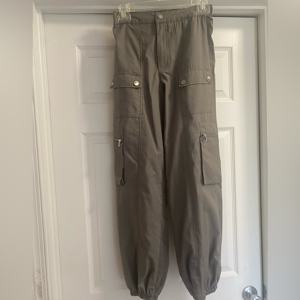 Sweet Envy Women's Cargo Jogger Pants Green Utility Elastic Hem Size Small